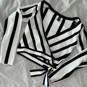 Super cute striped top, worn once